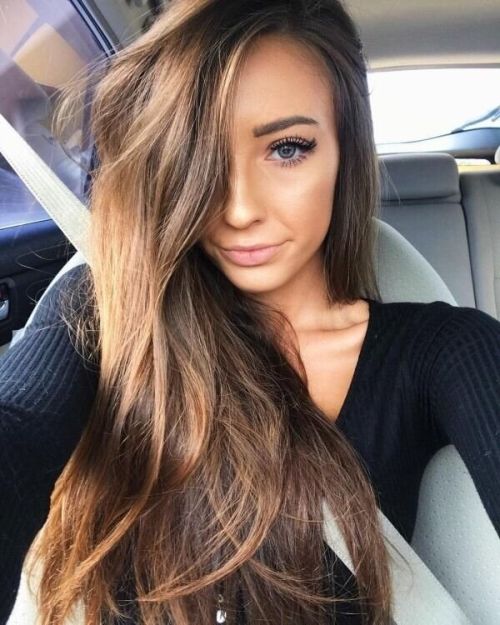Selfies of girls with brown hair