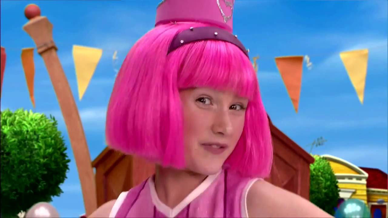 Robbie Rotten Lazy Town Porn - Chloe Lang Lazy Town Handjob Gif - 18 Years Old - Www ...