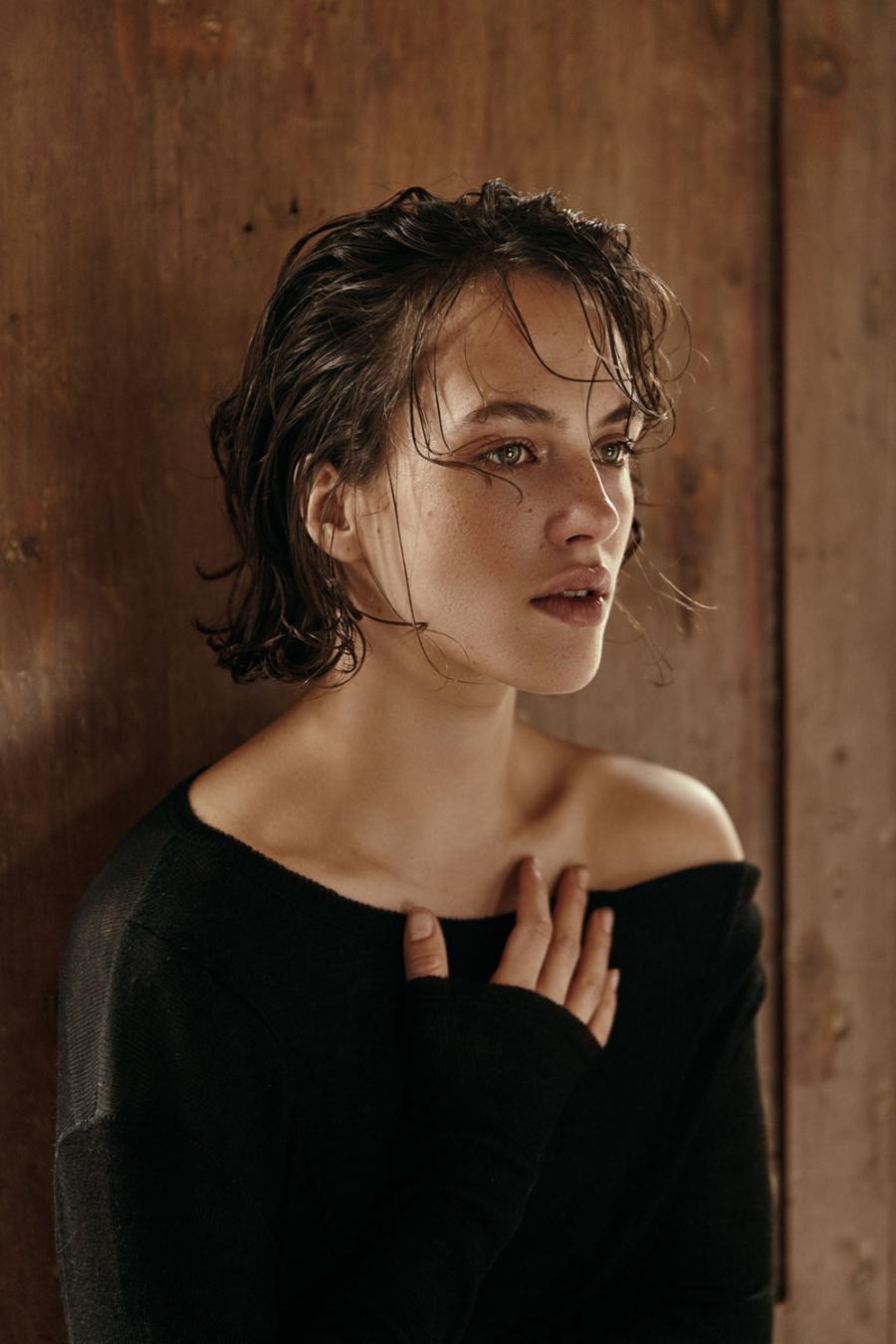 Jessica brown findlay from downton abbey